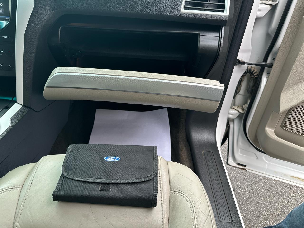 Ford Explorer 4WD 4dr XLT 2014