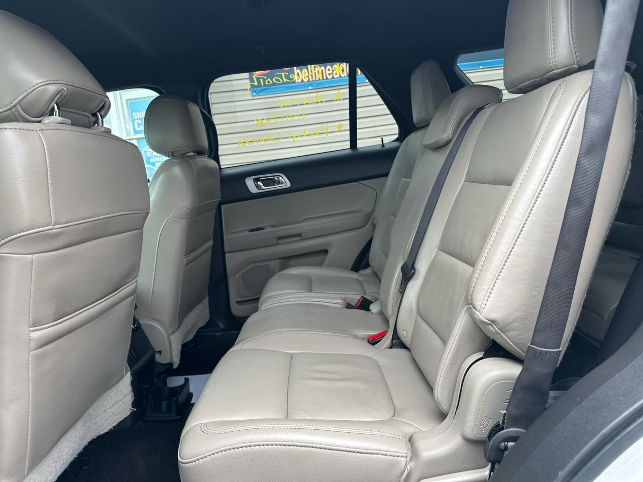 Ford Explorer 4WD 4dr XLT 2014