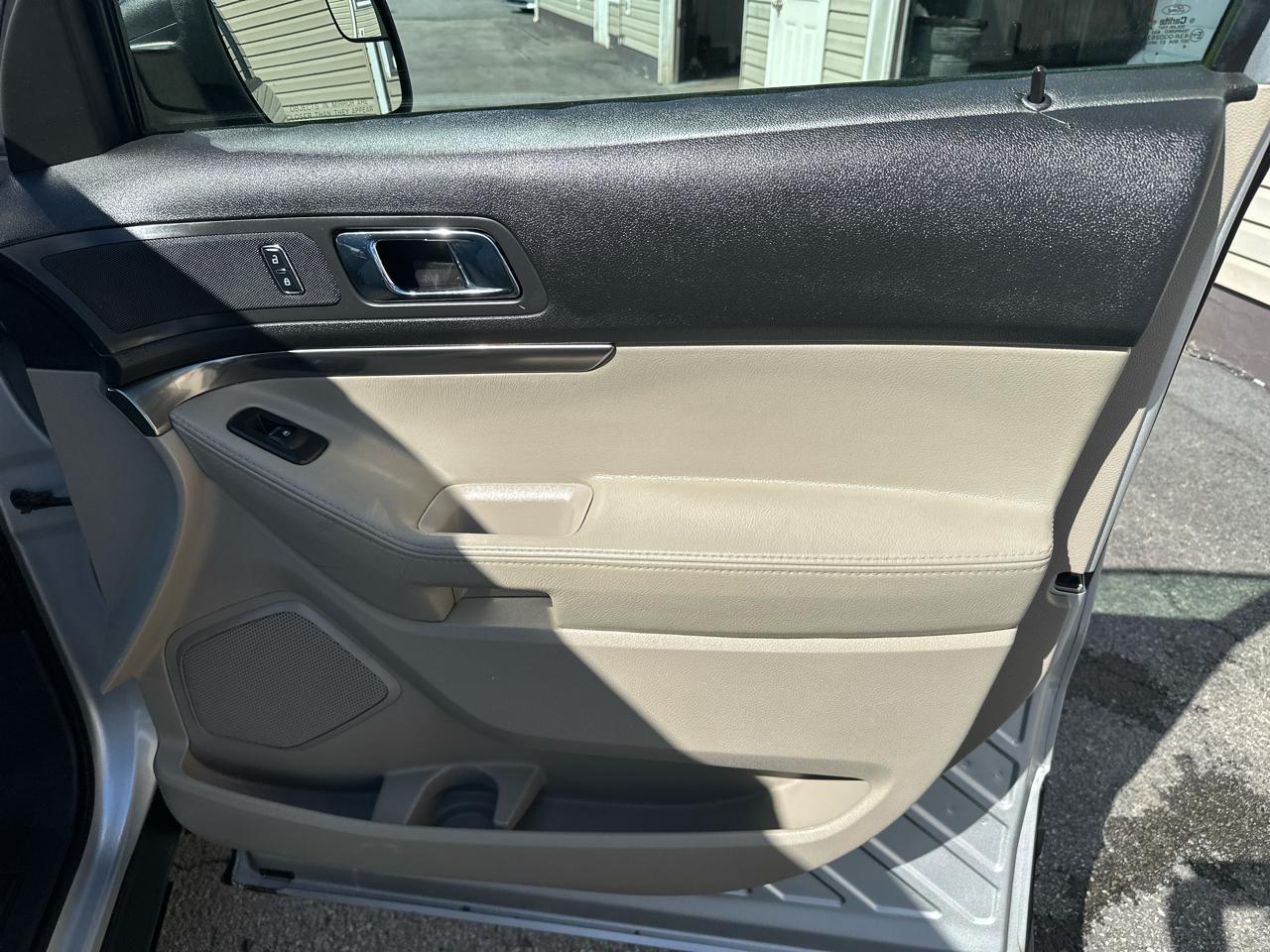 Ford Explorer 4WD 4dr Base 2015