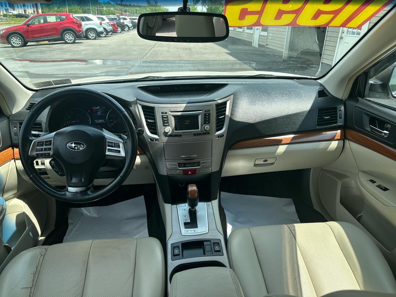 Subaru Outback 4dr Wgn H4 Auto 2.5i Limited 2014