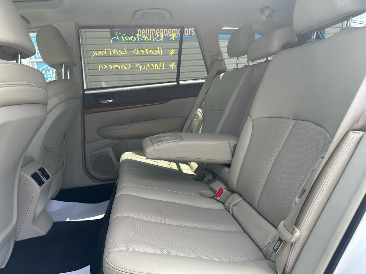 Subaru Outback 4dr Wgn H4 Auto 2.5i Limited 2014
