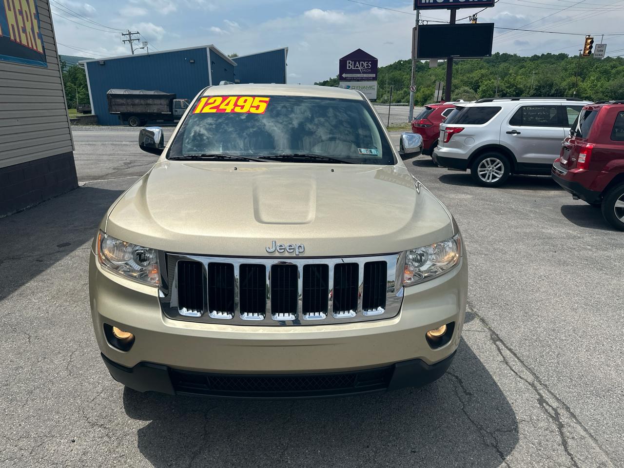 Jeep Grand Cherokee 4WD 4dr Laredo 2011