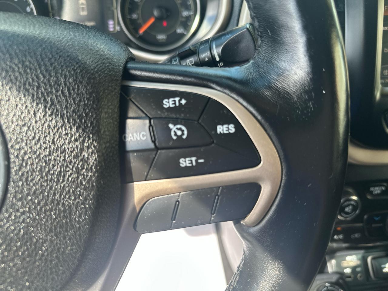Jeep Cherokee 4WD 4dr Latitude 2015
