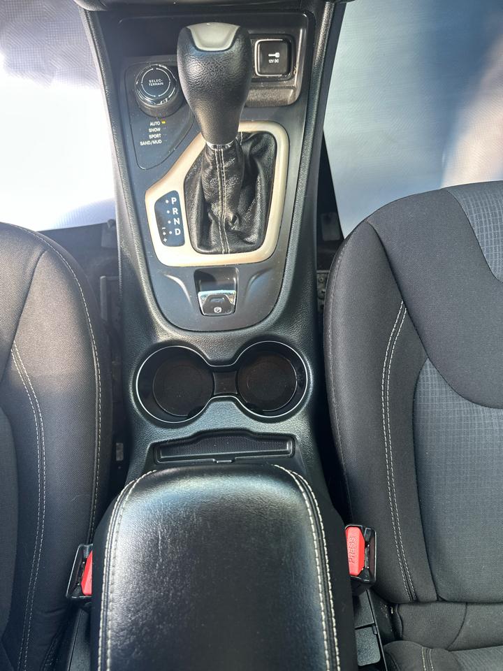 Jeep Cherokee 4WD 4dr Latitude 2015