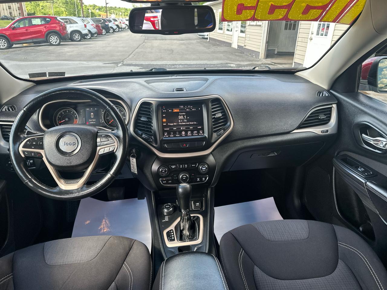 Jeep Cherokee 4WD 4dr Latitude 2015