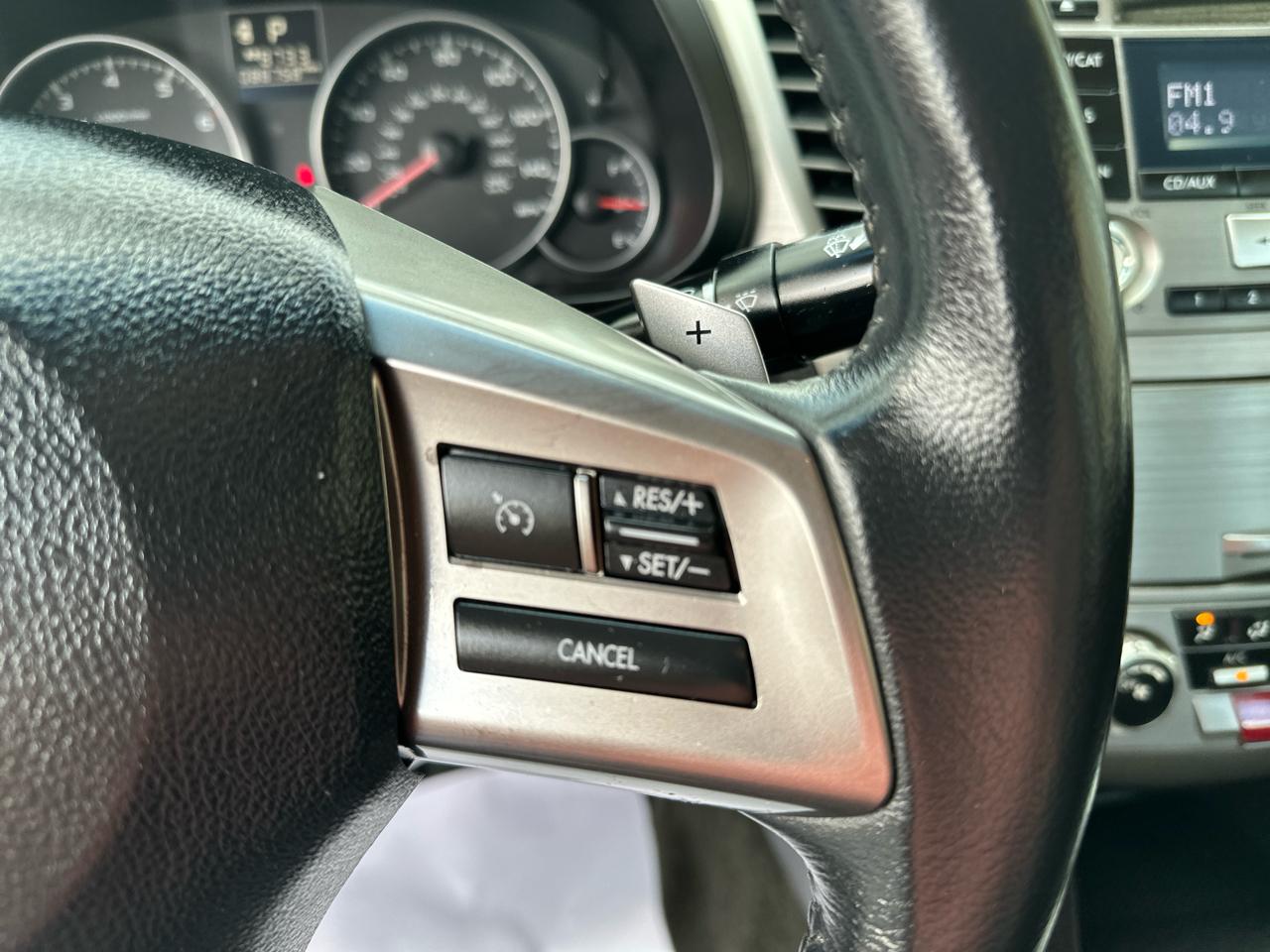 Subaru Legacy 4dr Sdn H4 Auto 2.5i Premium 2013
