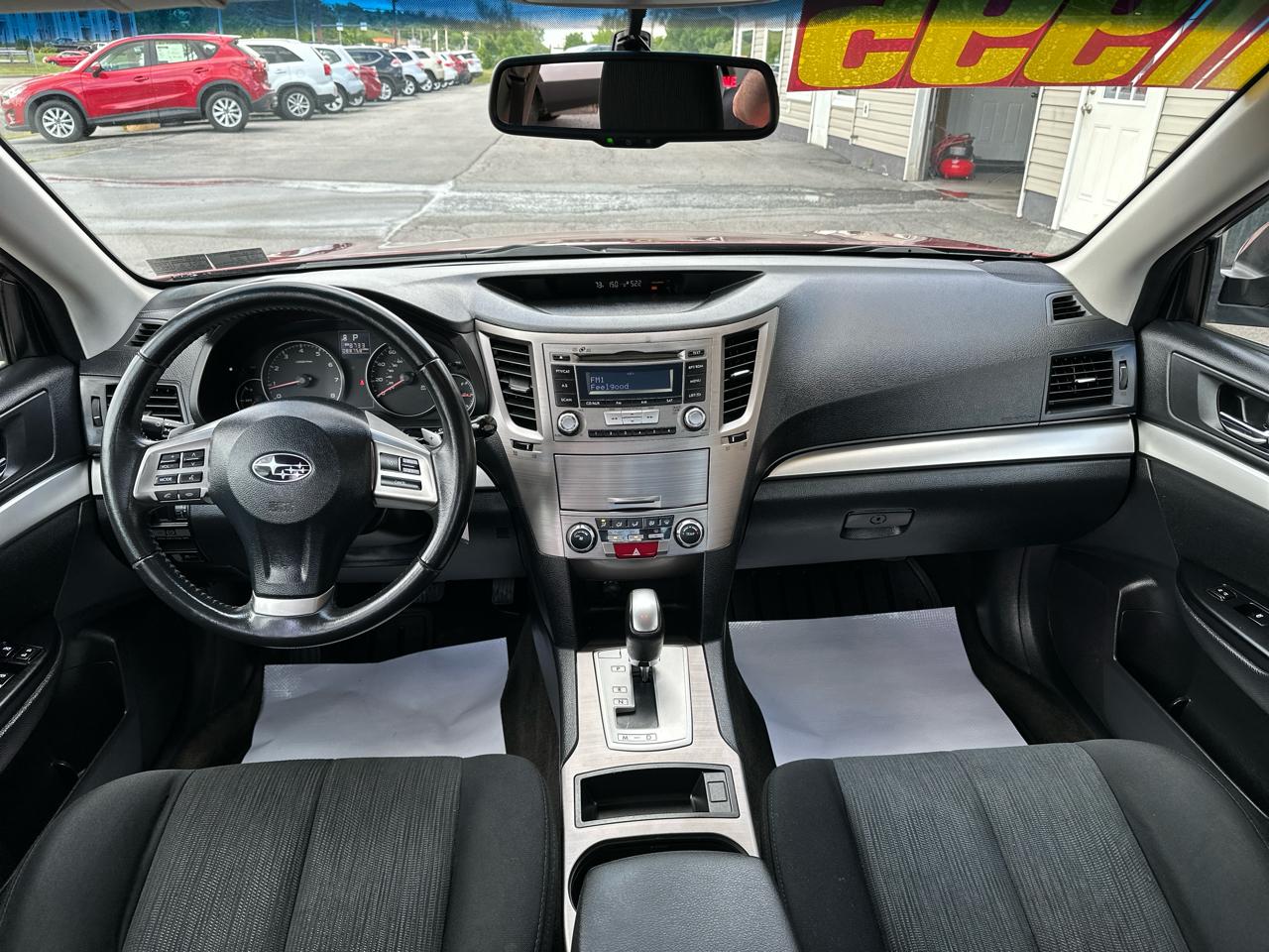 Subaru Legacy 4dr Sdn H4 Auto 2.5i Premium 2013