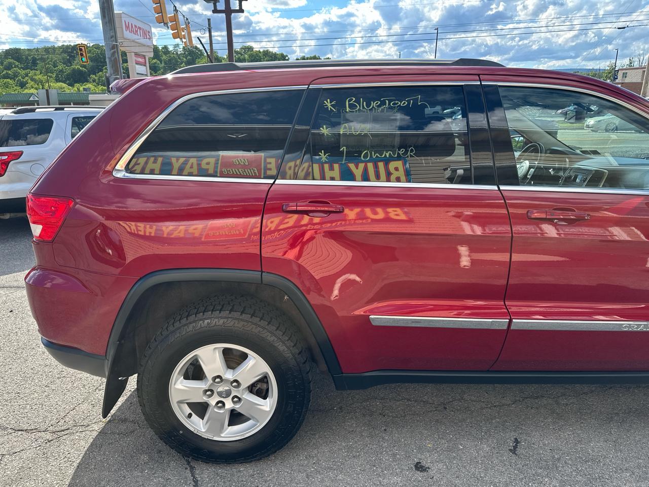 Jeep Grand Cherokee 4WD 4dr Laredo 2013