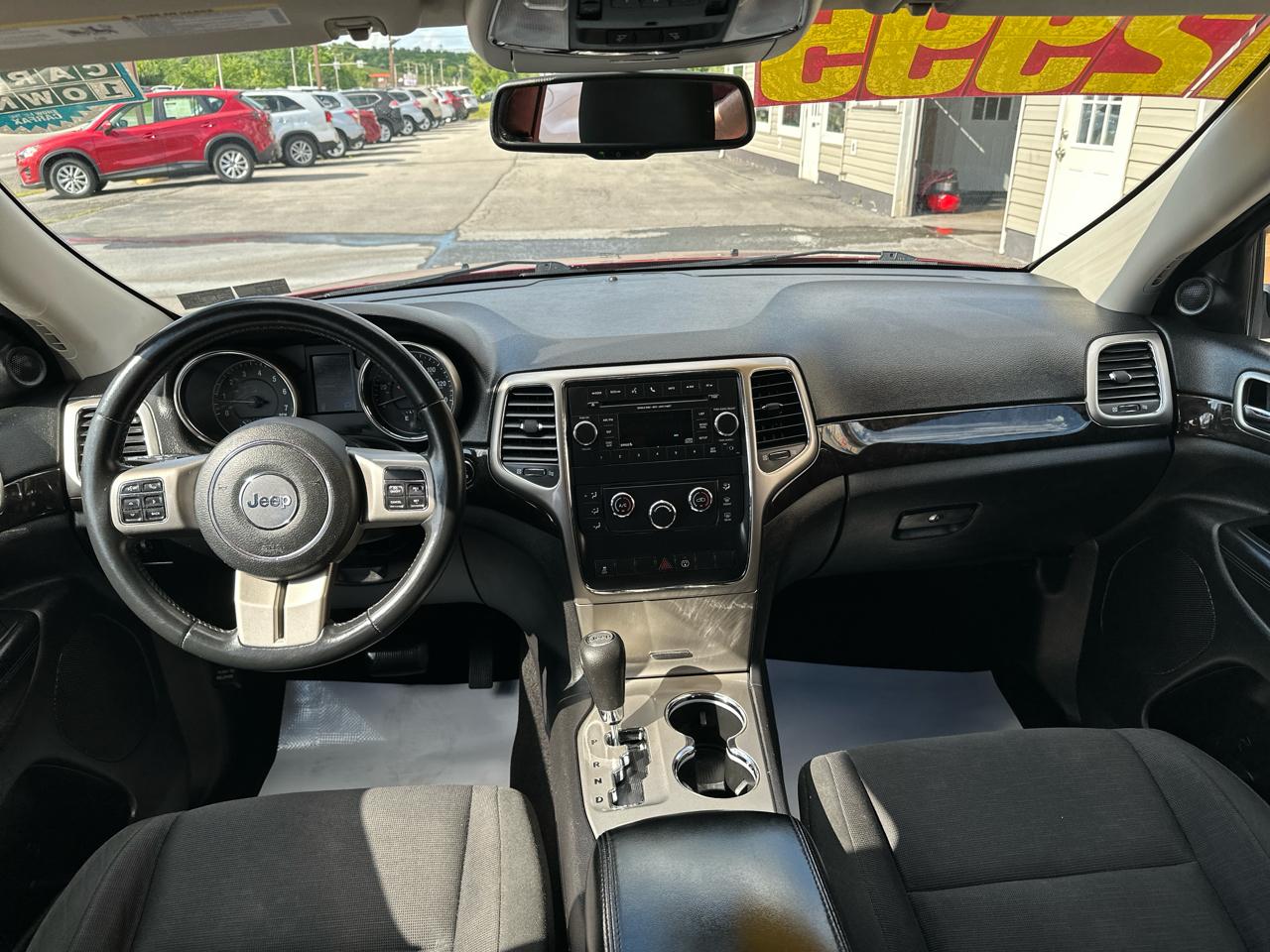 Jeep Grand Cherokee 4WD 4dr Laredo 2013