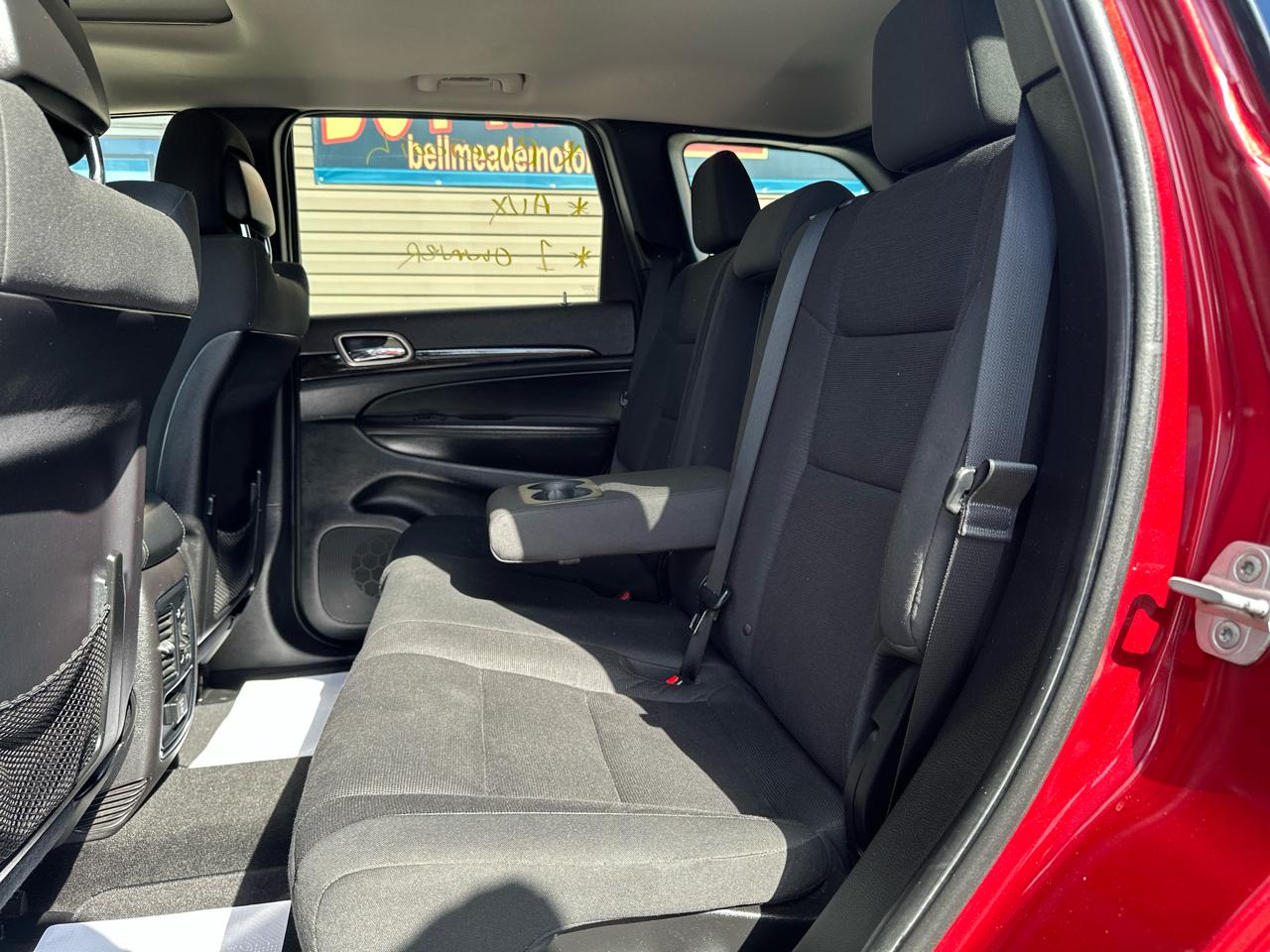 Jeep Grand Cherokee 4WD 4dr Laredo 2013