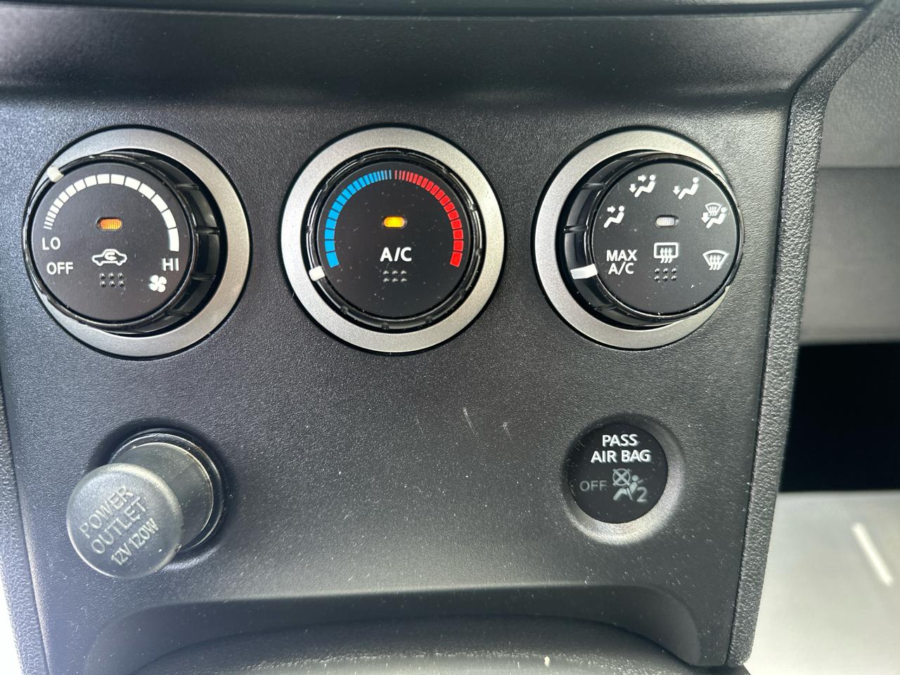 Nissan Rogue AWD 4dr SV 2013