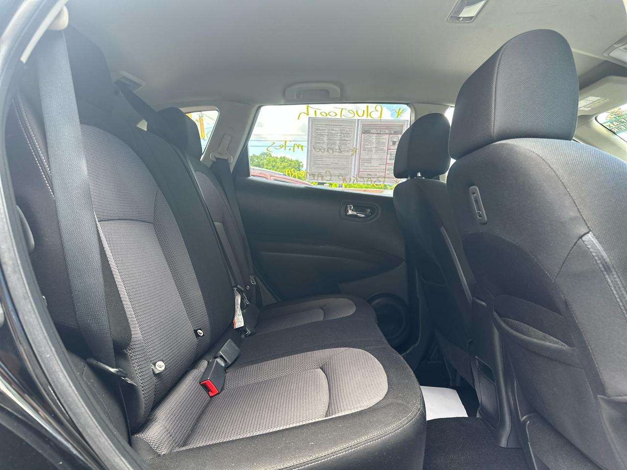 Nissan Rogue AWD 4dr SV 2013