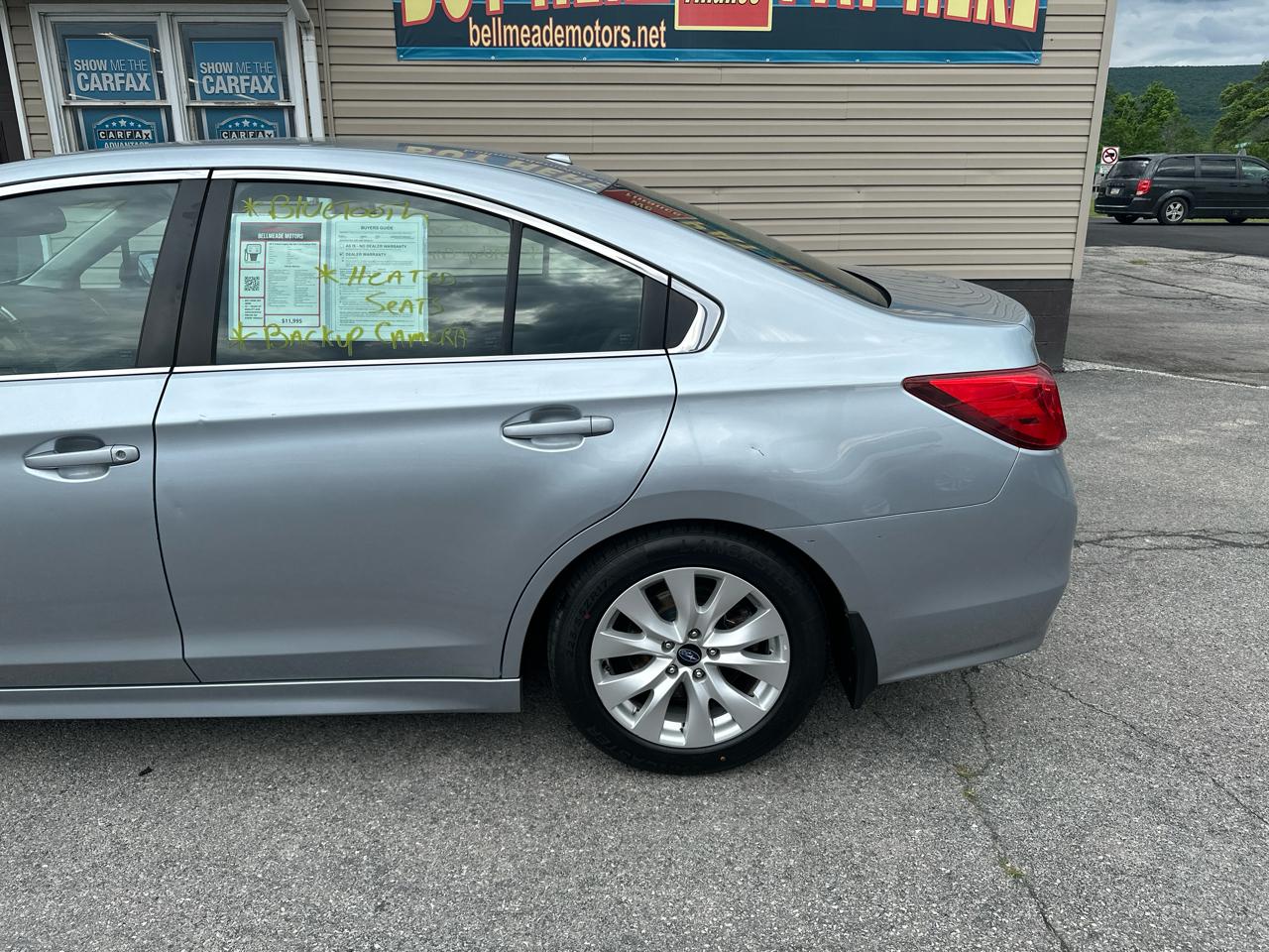 Subaru Legacy 4dr Sdn 2.5i Premium PZEV 2015