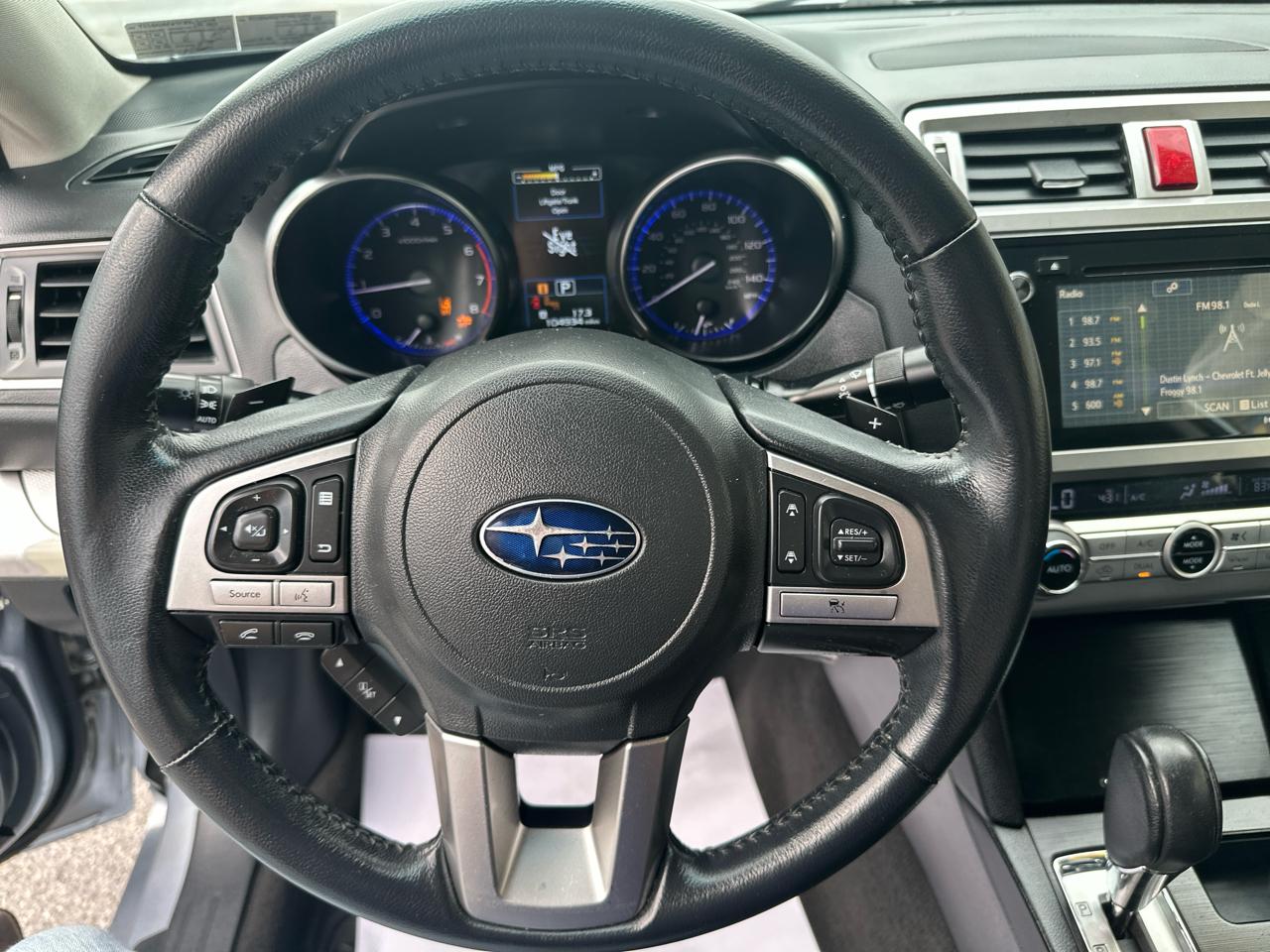 Subaru Legacy 4dr Sdn 2.5i Premium PZEV 2015