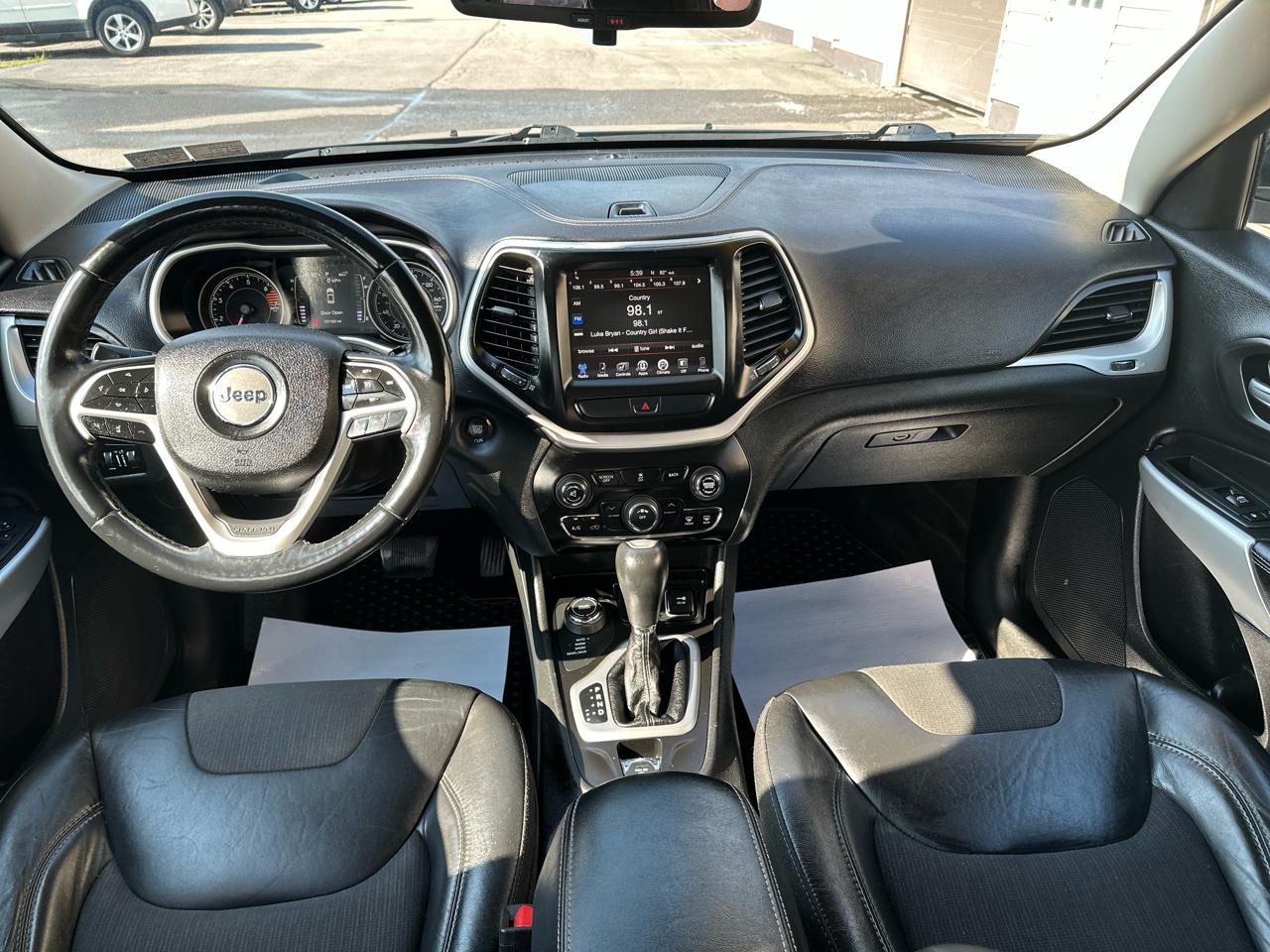 Jeep Cherokee Latitude Plus 4x4 2018