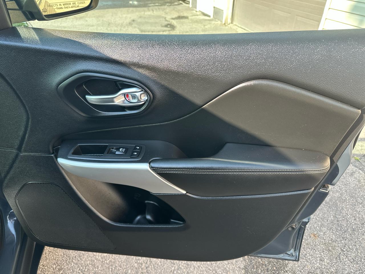 Jeep Cherokee Latitude Plus 4x4 2018