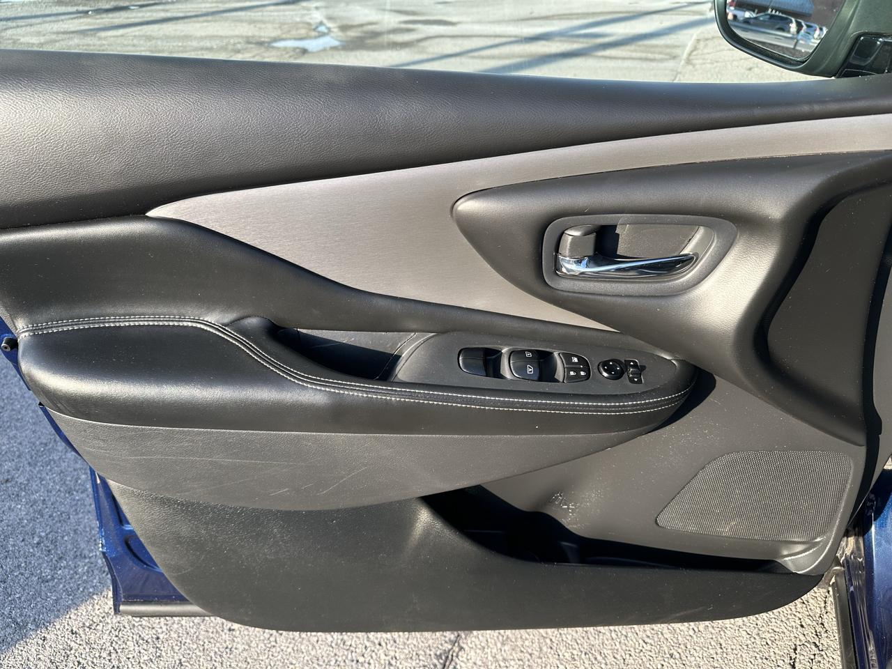 Nissan Murano AWD S 2020