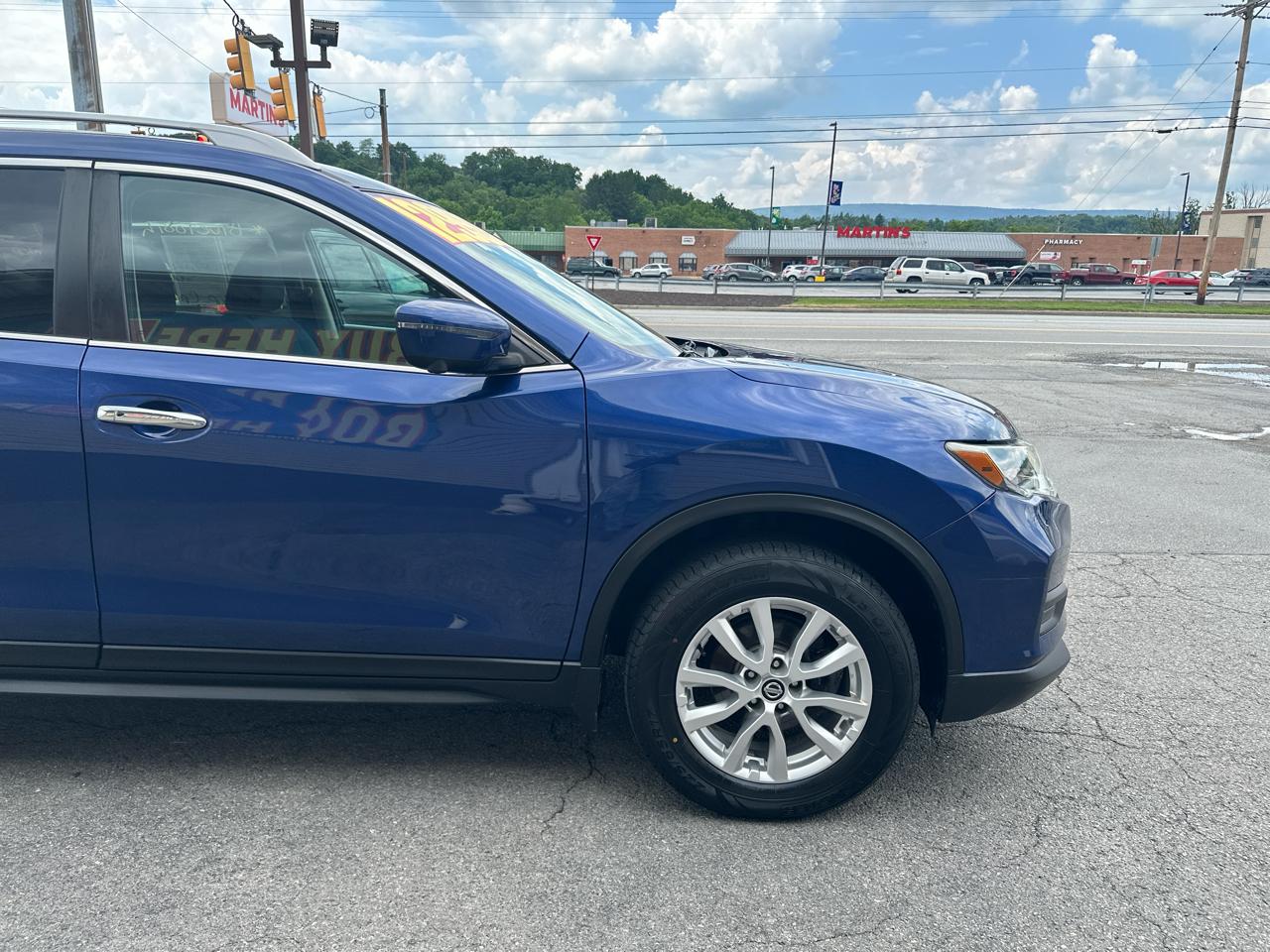 Nissan Rogue AWD SV 2017