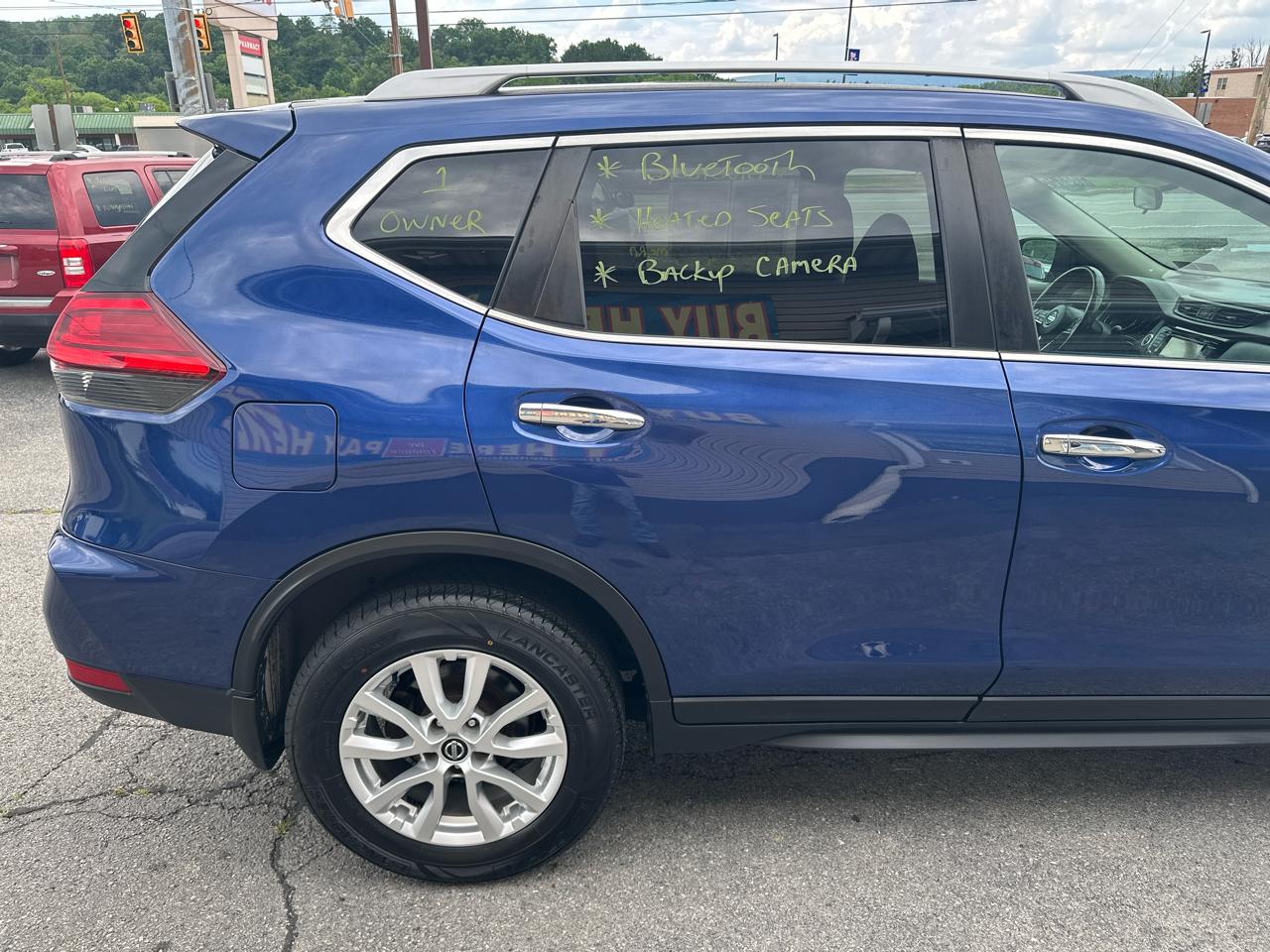 Nissan Rogue AWD SV 2017