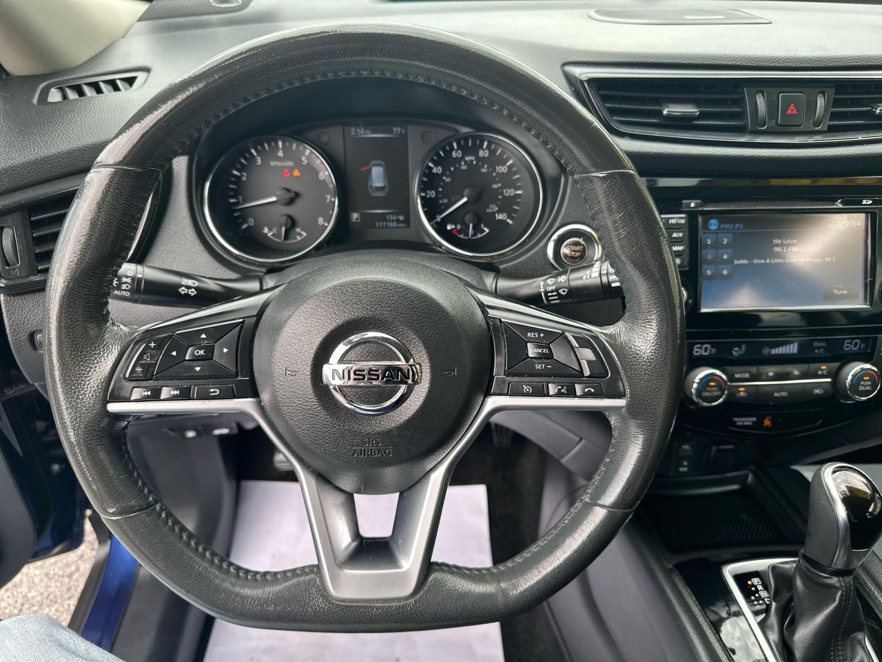 Nissan Rogue AWD SV 2017