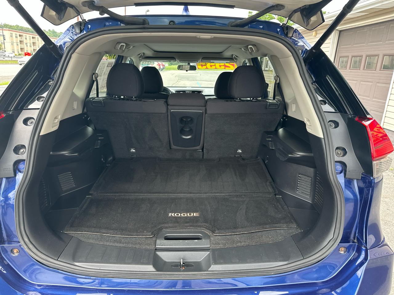Nissan Rogue AWD SV 2017