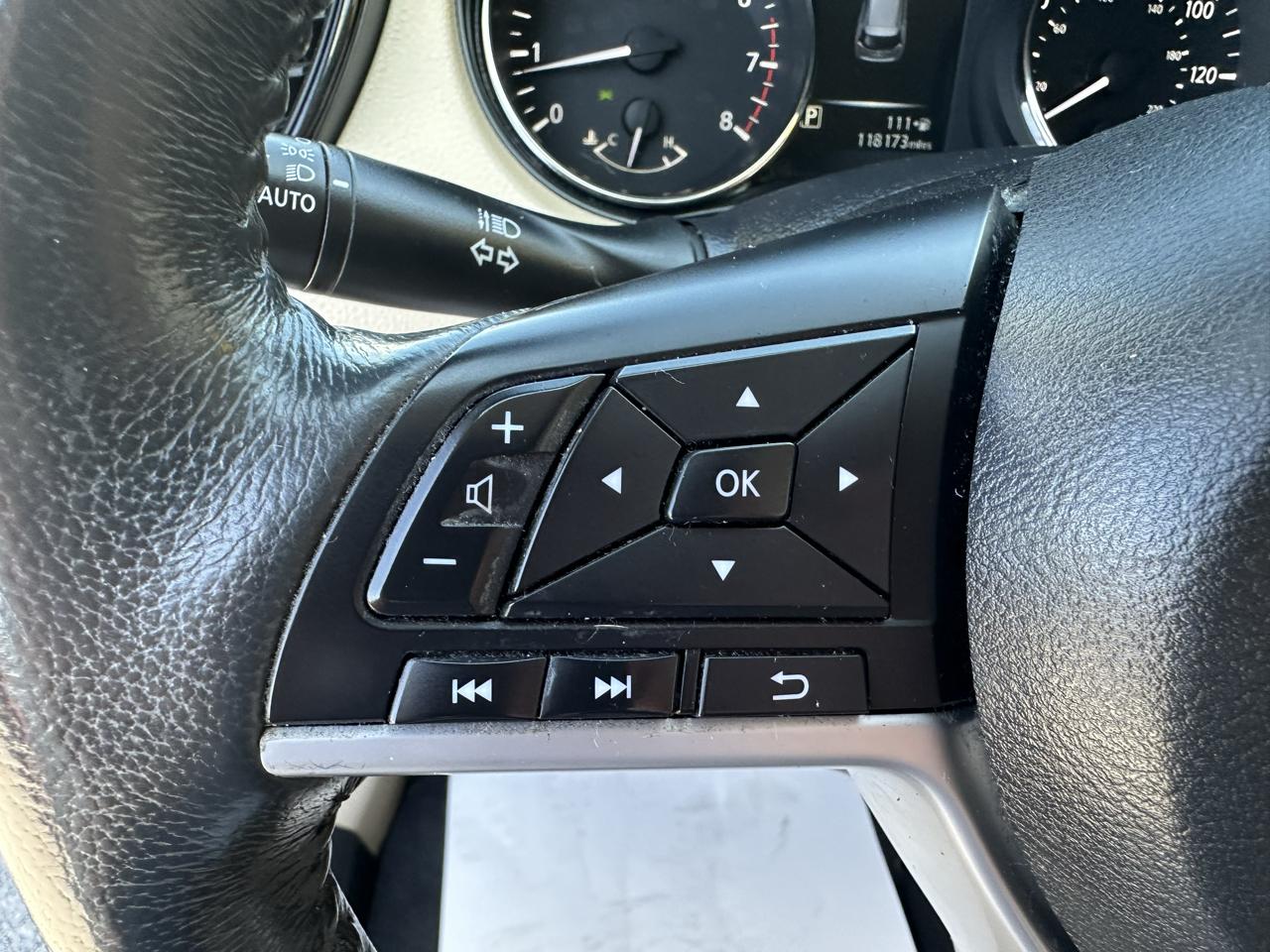 Nissan Rogue AWD SV 2017