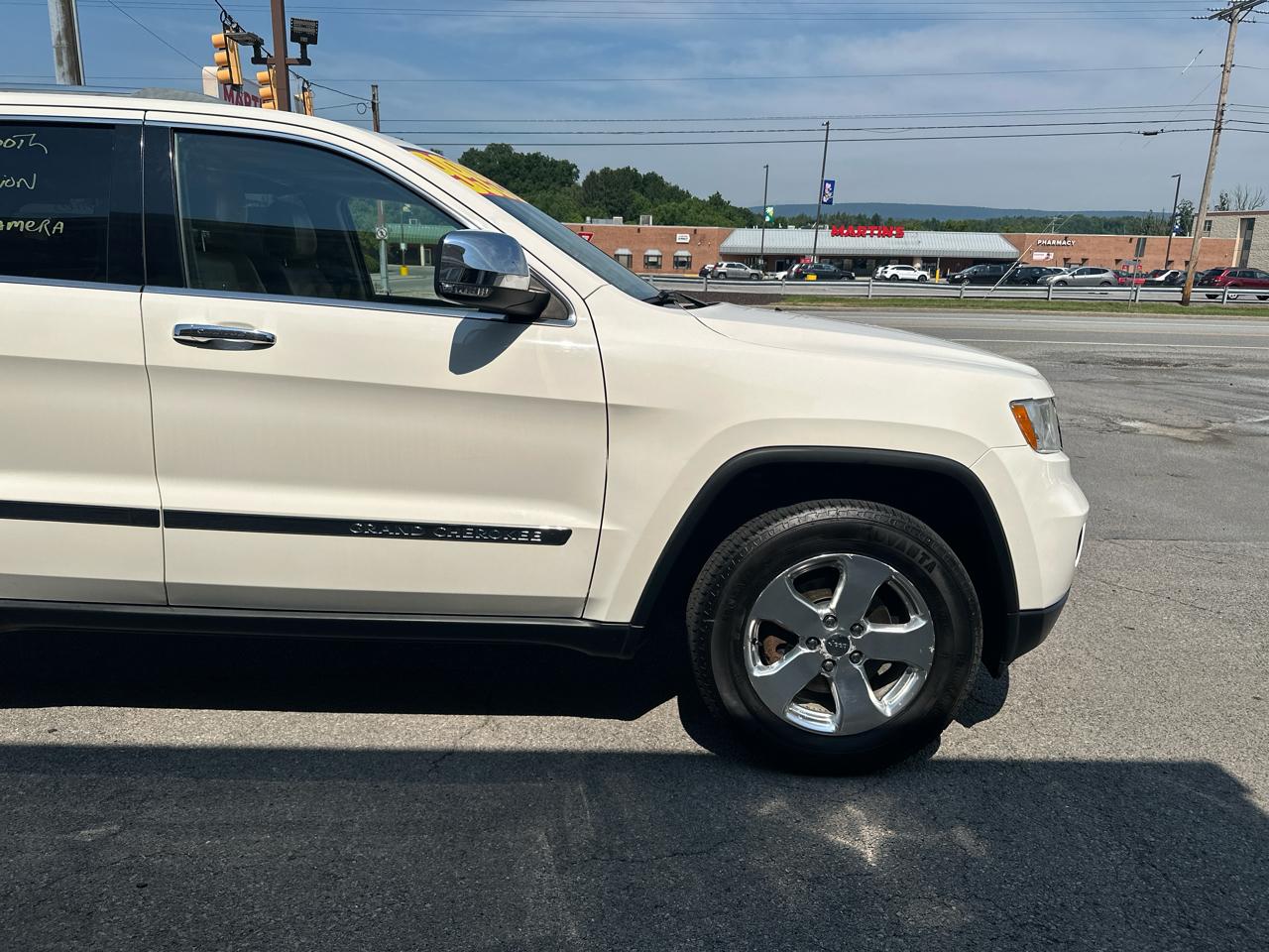 Jeep Grand Cherokee 4WD 4dr Limited 2011