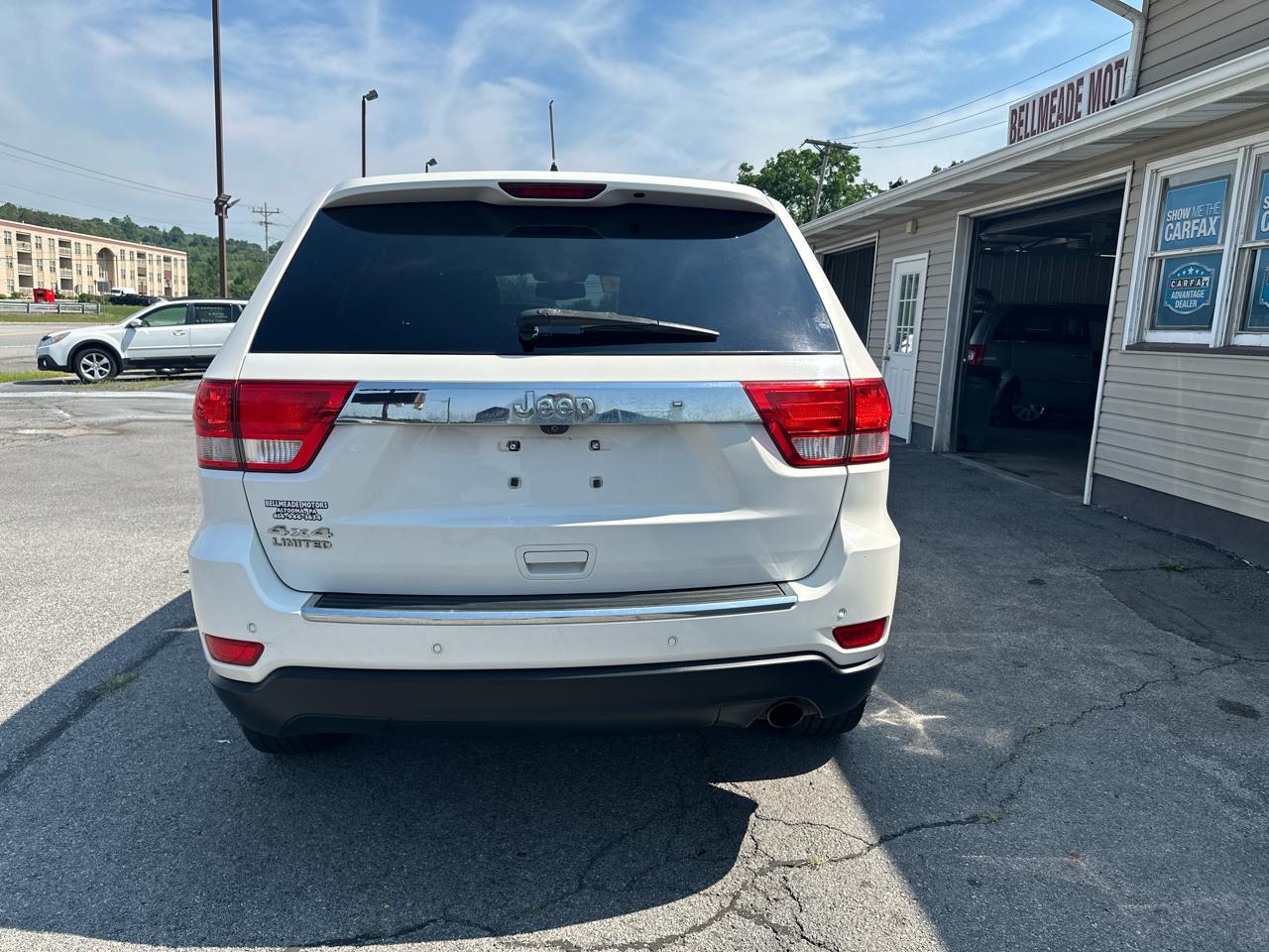 Jeep Grand Cherokee 4WD 4dr Limited 2011