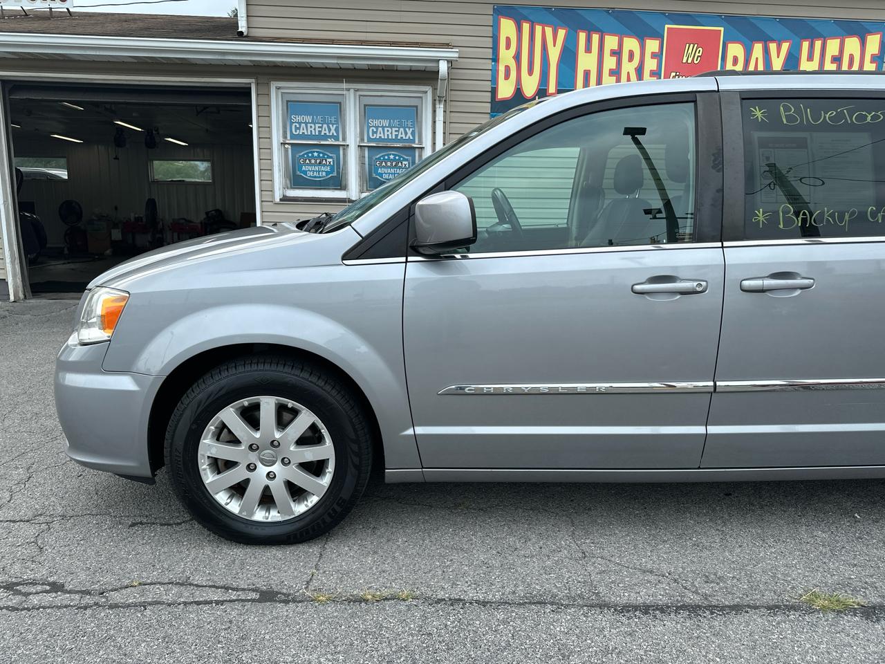 Chrysler Town & Country 4dr Wgn Touring 2015