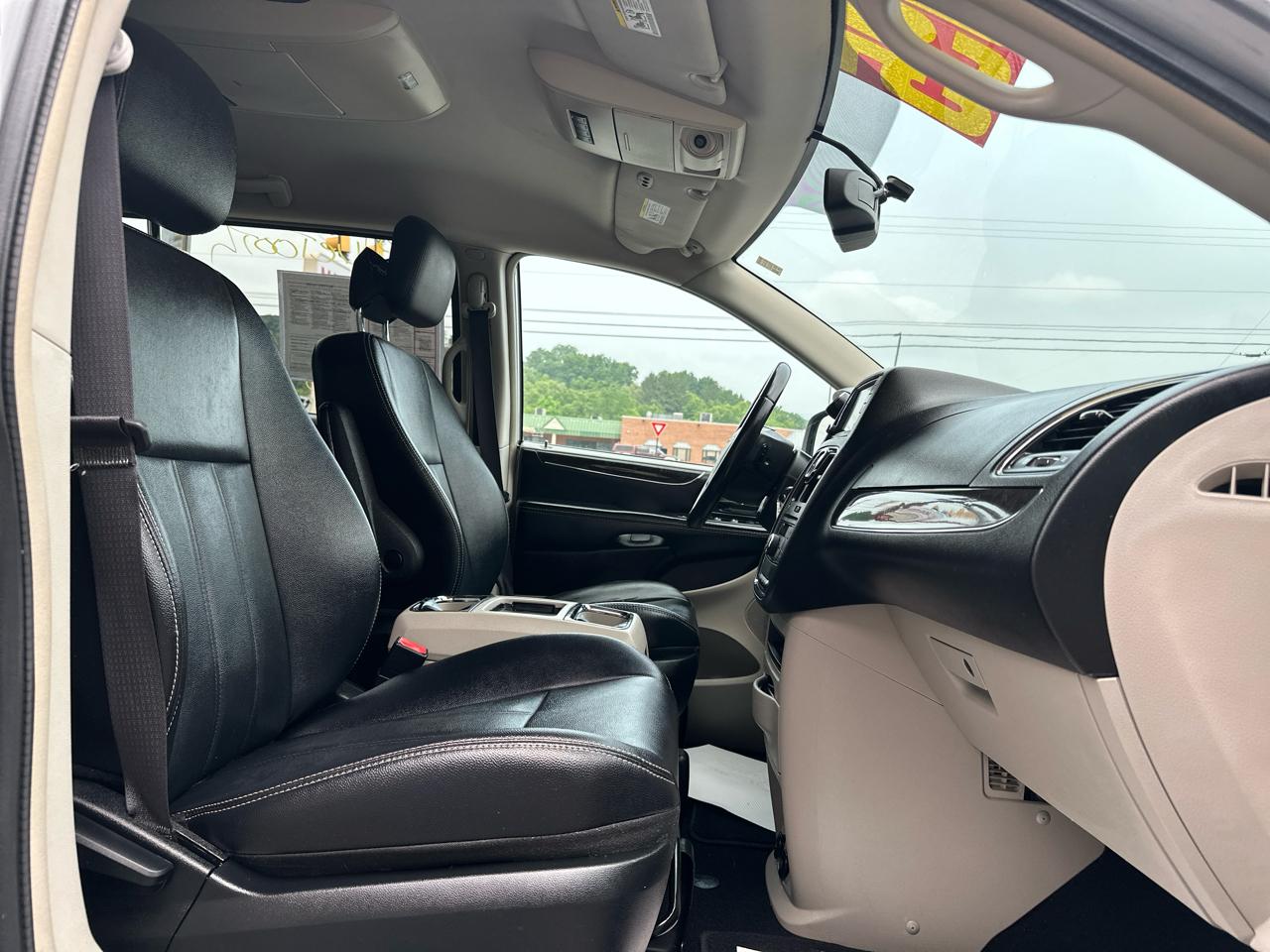 Chrysler Town & Country 4dr Wgn Touring 2015