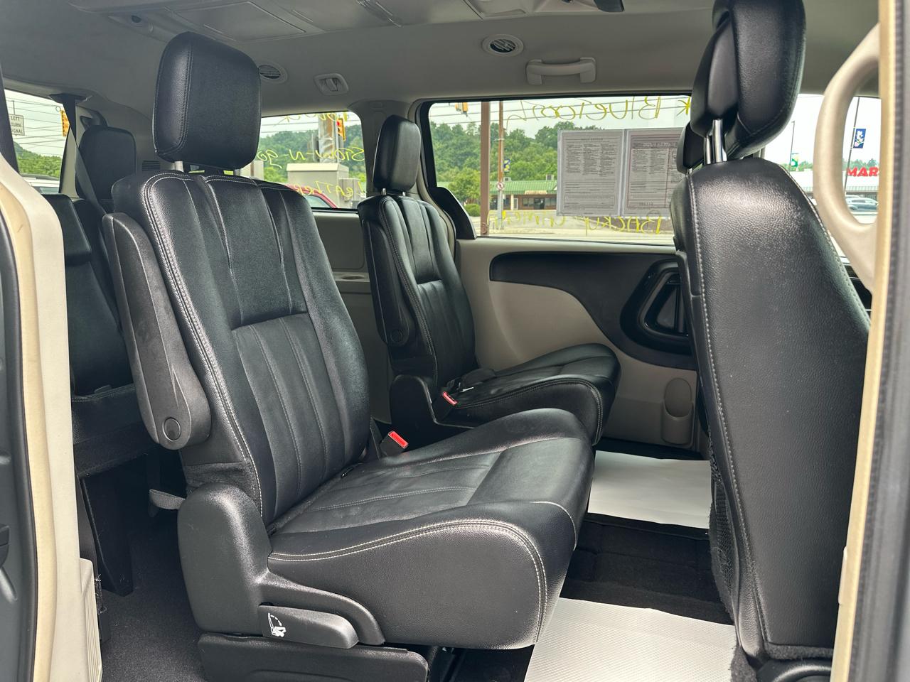 Chrysler Town & Country 4dr Wgn Touring 2015