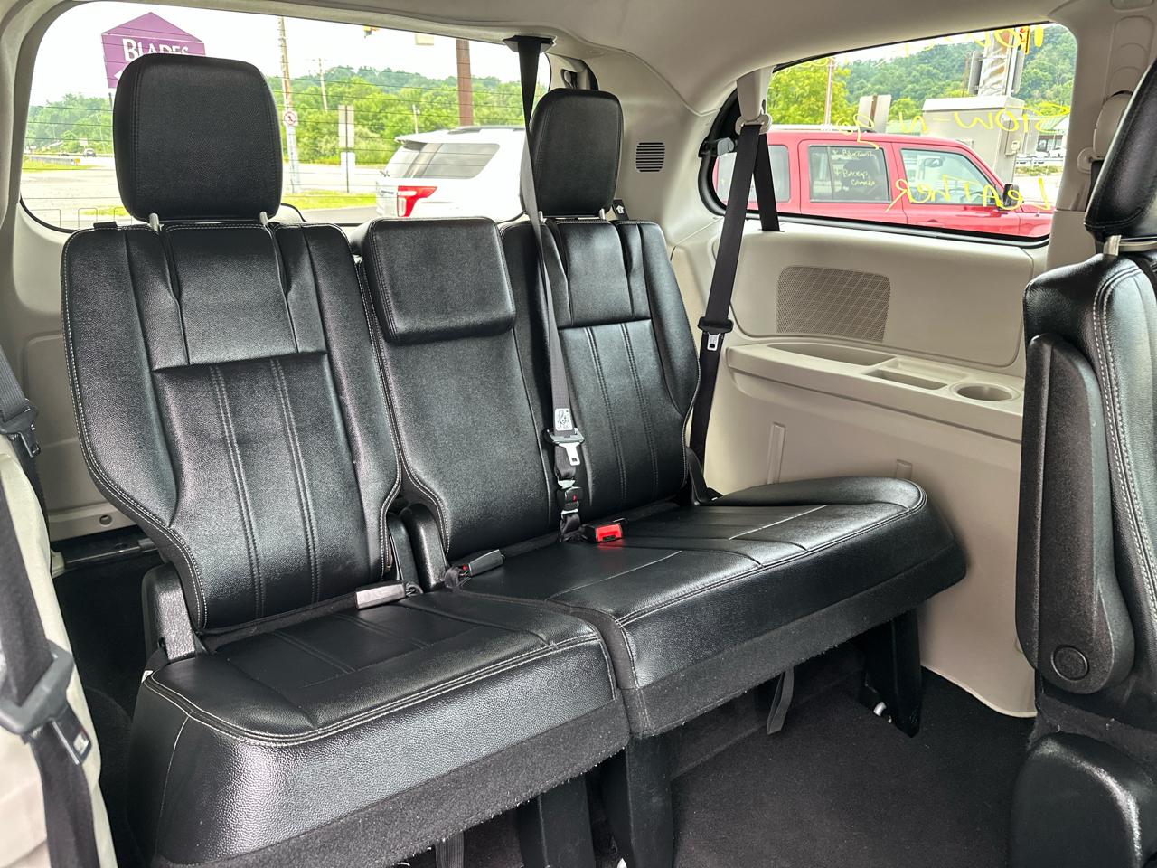 Chrysler Town & Country 4dr Wgn Touring 2015