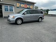 2015 Chrysler Town & Country 