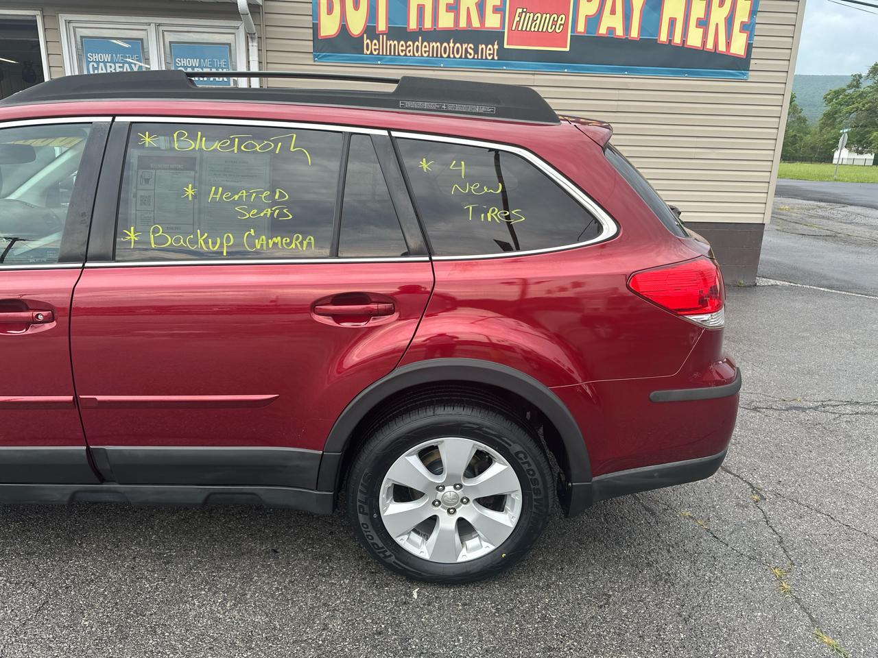 Subaru Outback 4dr Wgn H4 Auto 2.5i Premium 2012