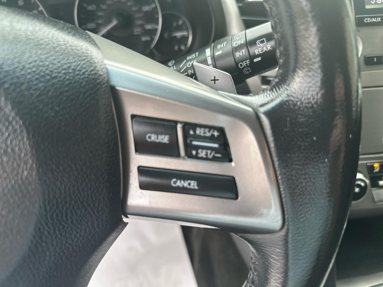 Subaru Outback 4dr Wgn H4 Auto 2.5i Premium 2012