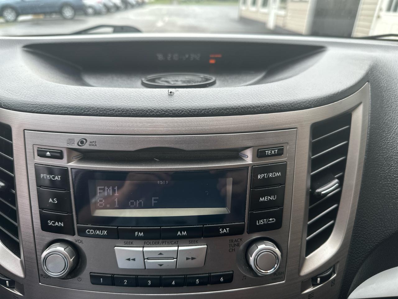 Subaru Outback 4dr Wgn H4 Auto 2.5i Premium 2012