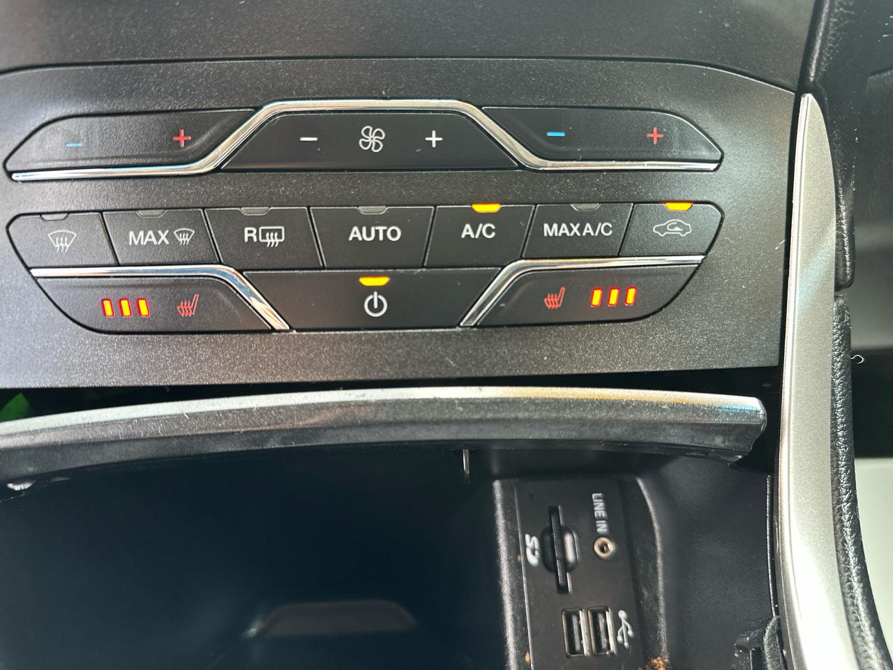 Ford Edge 4dr SEL AWD 2015