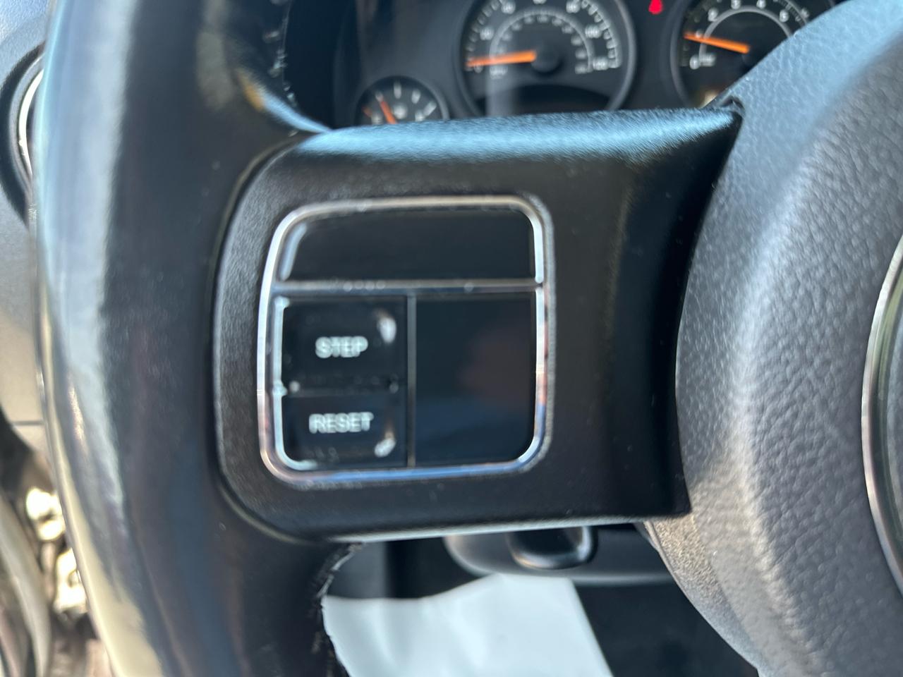 Jeep Patriot 4WD 4dr Latitude 2015