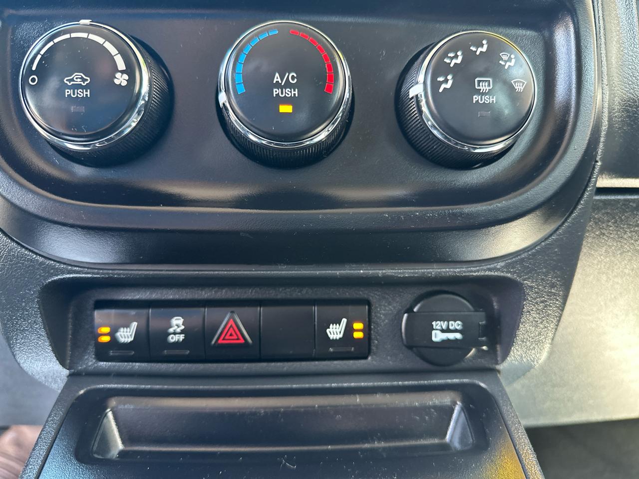 Jeep Patriot 4WD 4dr Latitude 2015