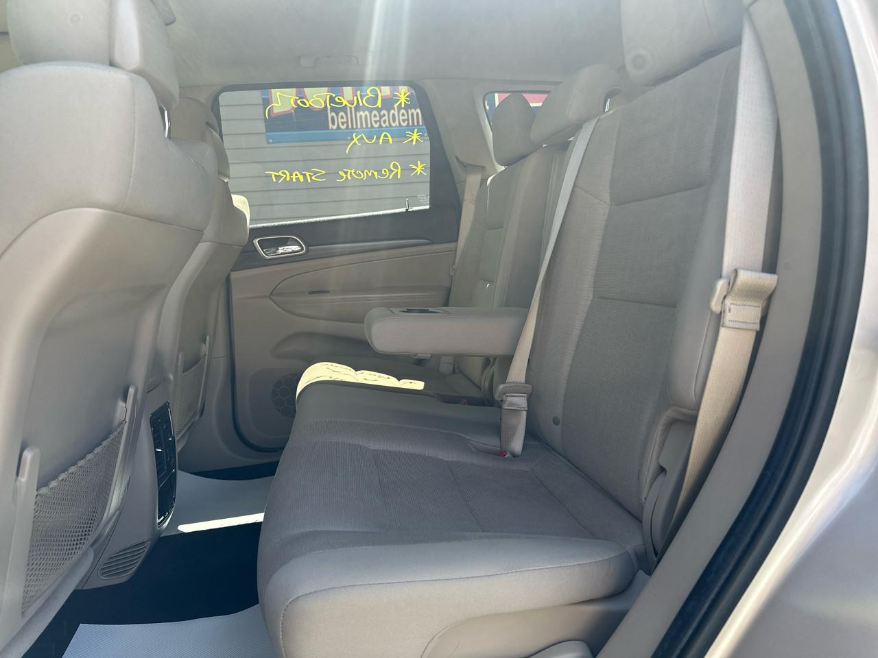 Jeep Grand Cherokee 4WD 4dr Laredo 2014
