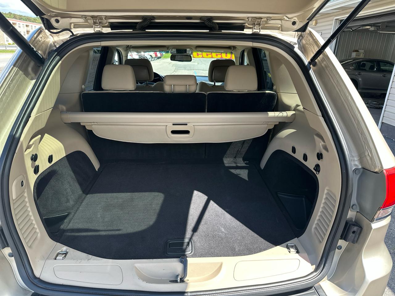 Jeep Grand Cherokee 4WD 4dr Laredo 2014