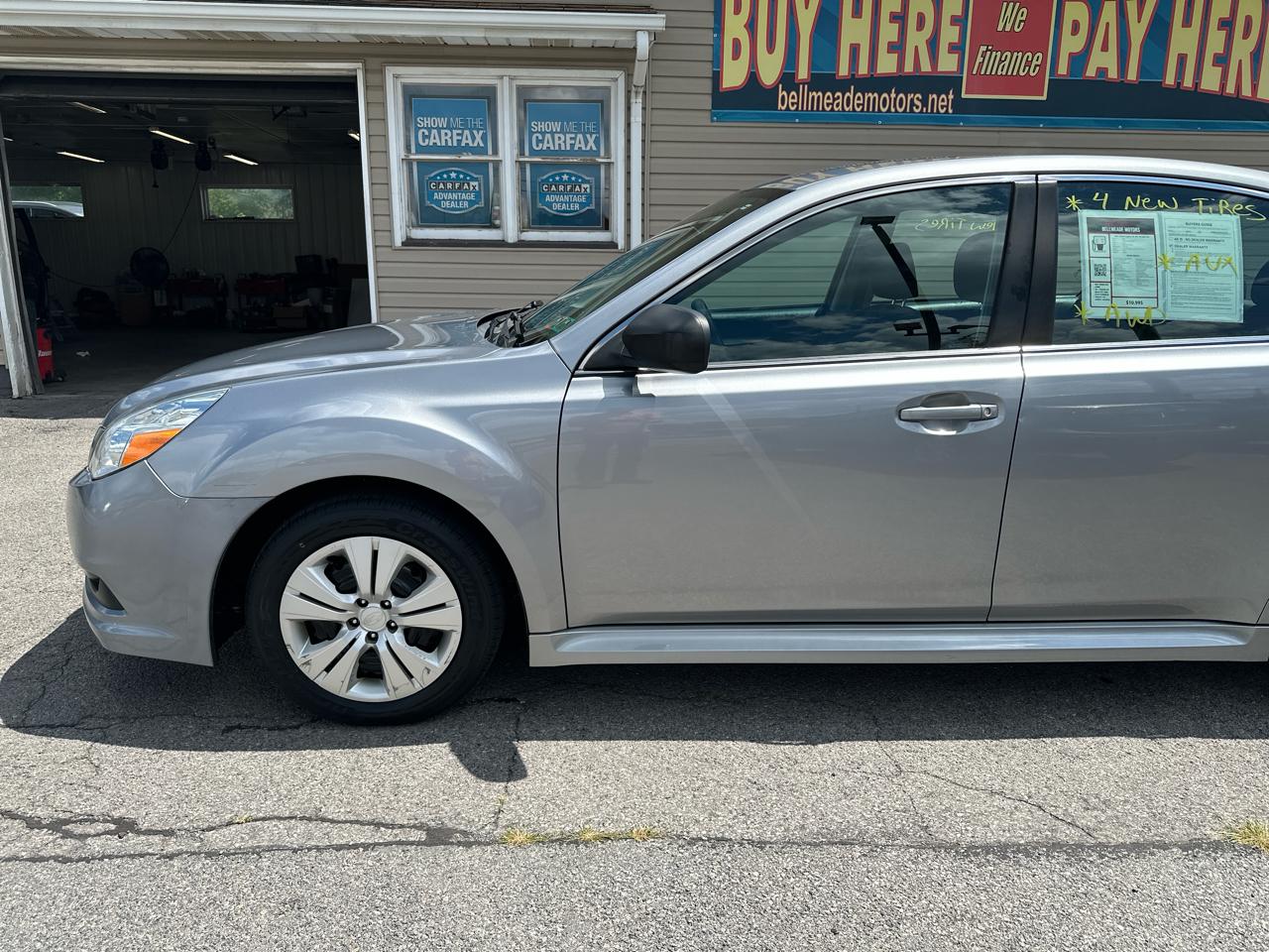 Subaru Legacy 4dr Sdn H4 Auto 2.5i 2011