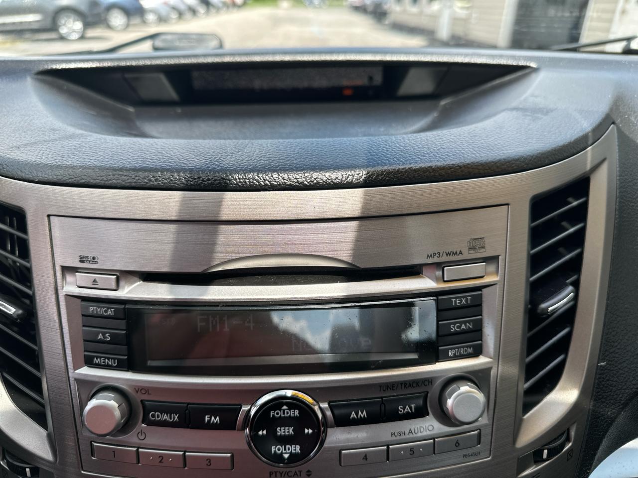Subaru Legacy 4dr Sdn H4 Auto 2.5i 2011