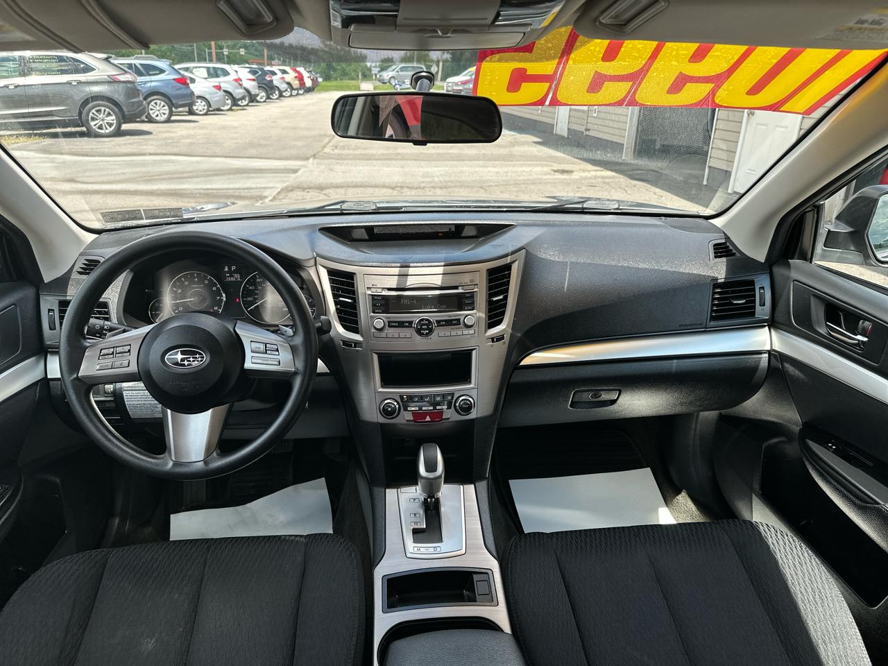 Subaru Legacy 4dr Sdn H4 Auto 2.5i 2011