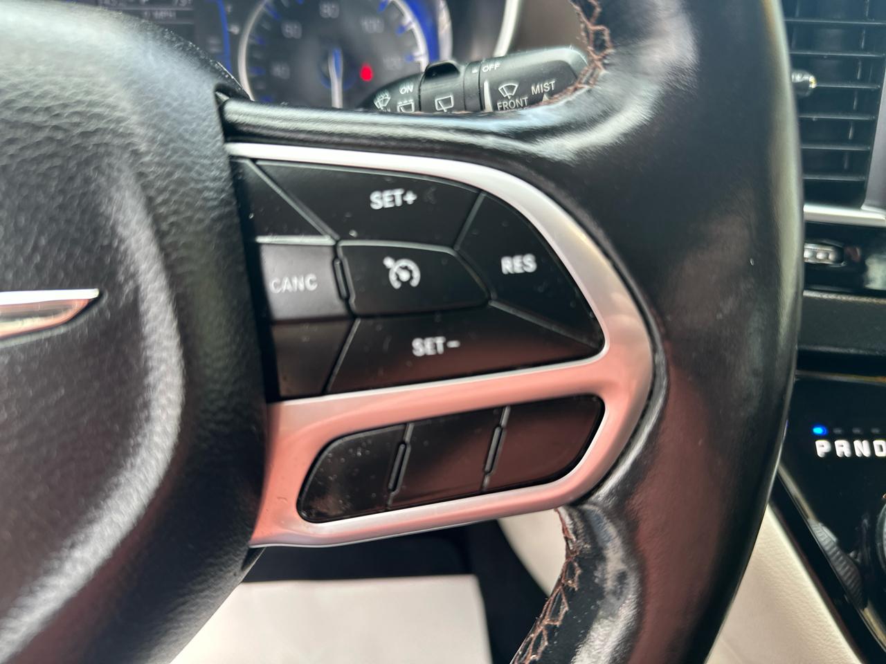 Chrysler Pacifica Touring L FWD 2019