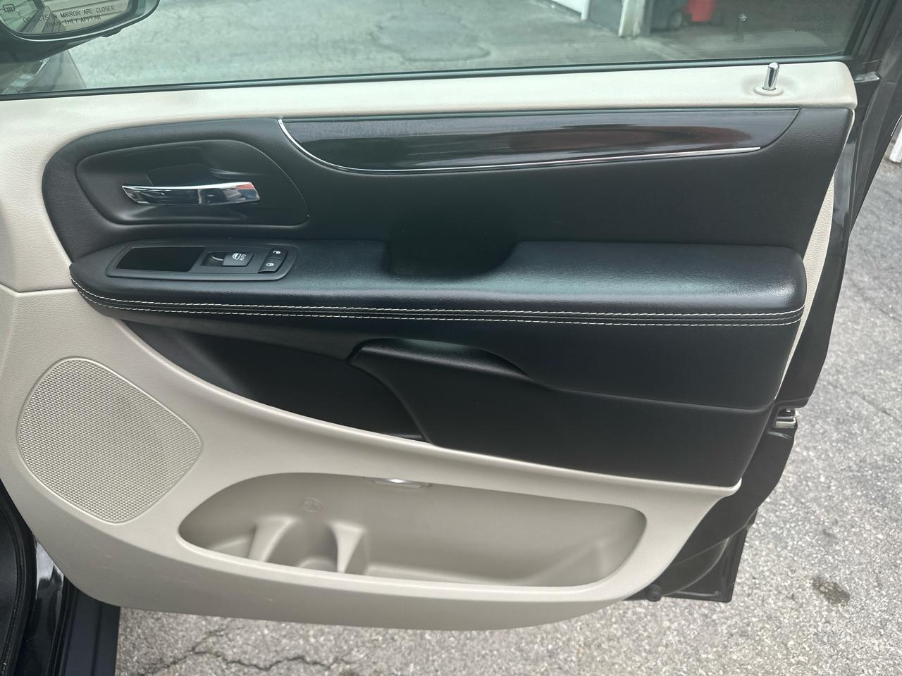 Dodge Grand Caravan SXT Wagon 2017