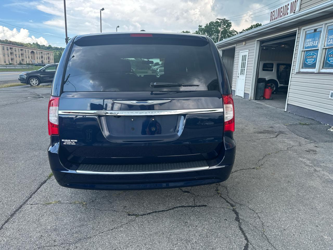 Chrysler Town & Country 4dr Wgn Touring 2016