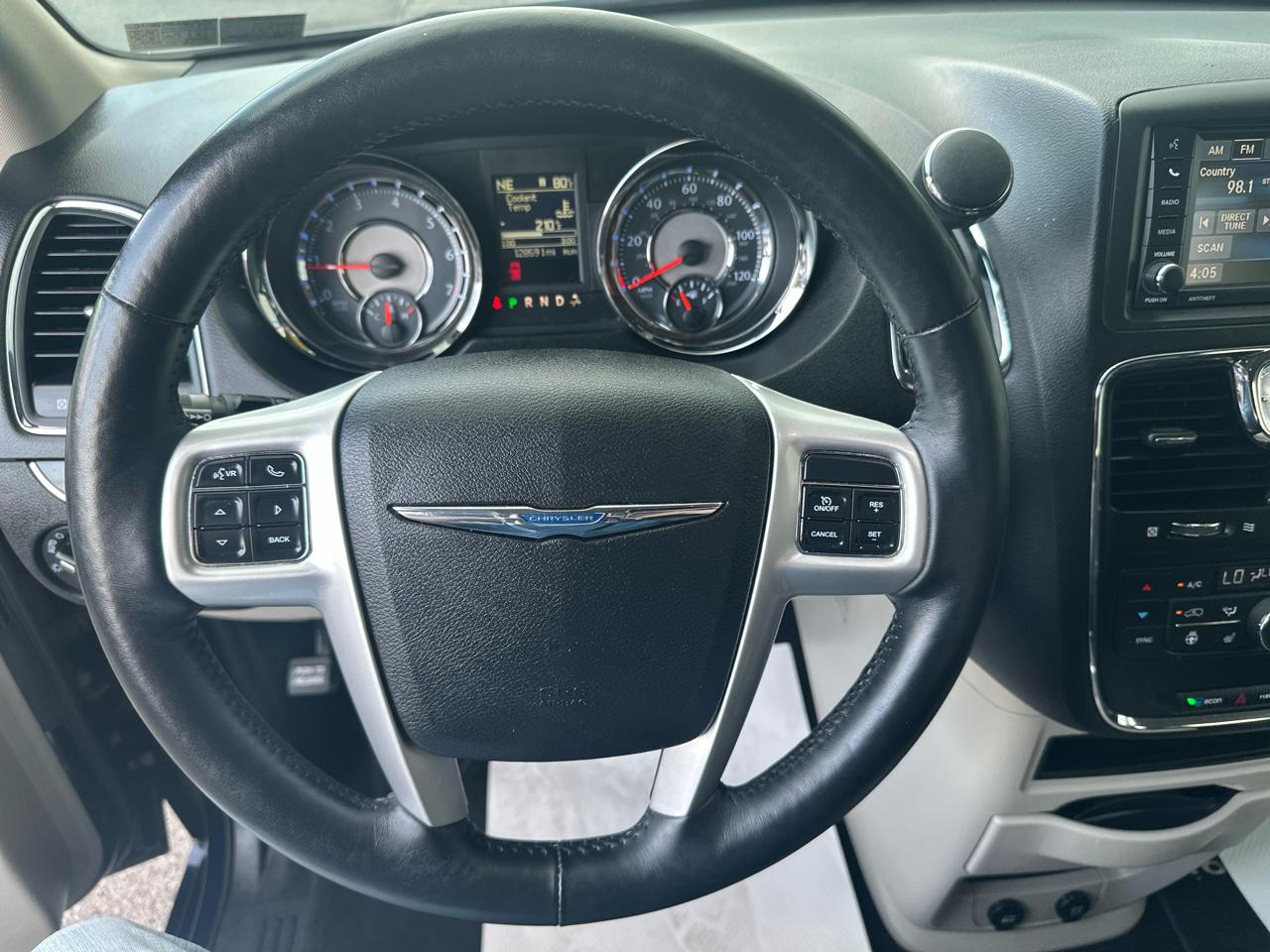 Chrysler Town & Country 4dr Wgn Touring 2016