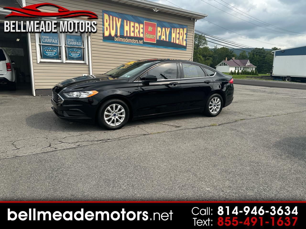 Ford Fusion S FWD 2017