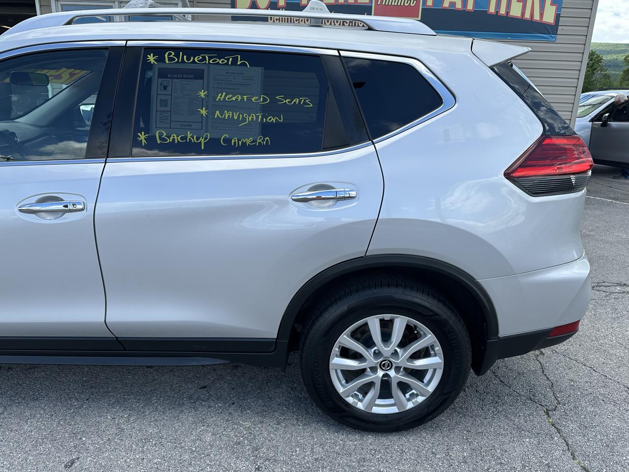 Nissan Rogue AWD SV 2017
